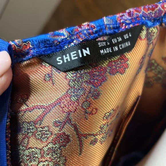 Floral Blue Satin Oriental Dress - Picture 2 of 8